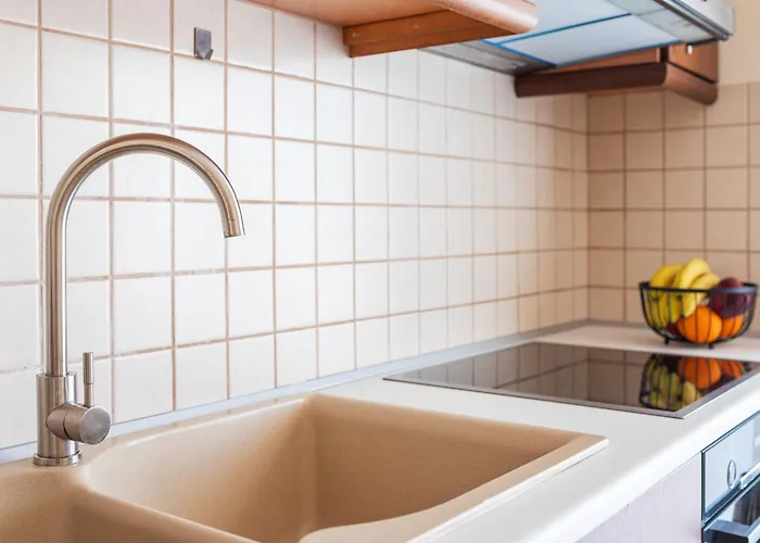 Beachside Escape - 3 Min To - Gaia 3 Apartman *