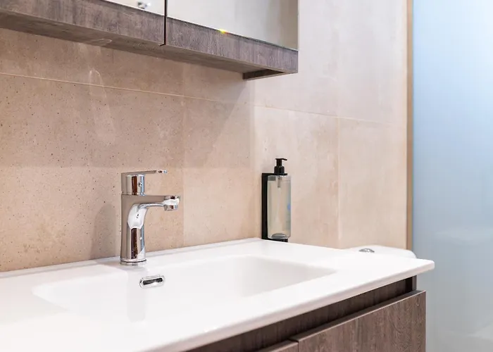 Lägenhet Beachside Escape - 3 Min To - Gaia 3 *